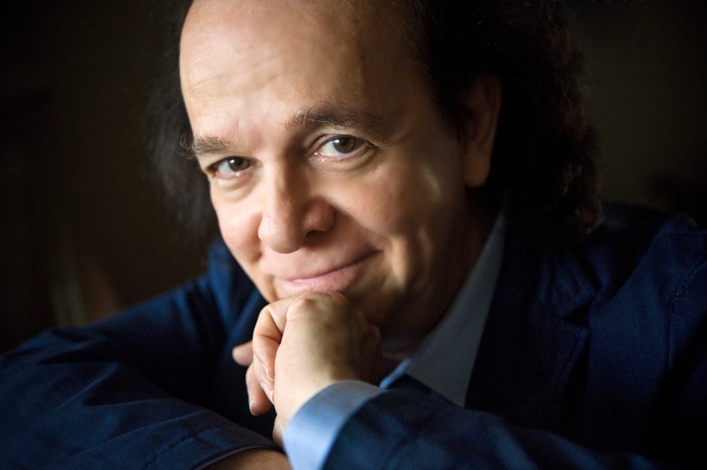 KOA: “Συπριέν Κατσαρής 100 χρόνια Μίκης Θεοδωράκης” στο ΜΜΑ